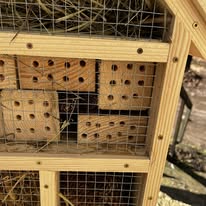 Duży domek dla owadów - obrazek 3